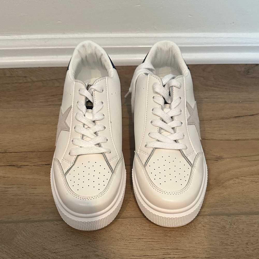 Vintage Havana White Sneakers